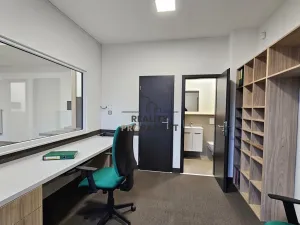 Pronájem kanceláře, Hodonín, Kolískova, 45 m2