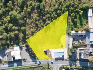 Pronájem komerčního pozemku, Praha - Kunratice, Vídeňská, 3852 m2