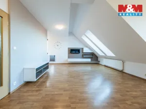 Pronájem bytu 3+kk, Praha - Kolovraty, Meduňková, 109 m2