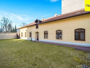 Pronájem kanceláře, Pardubice, třída Míru, 140 m2