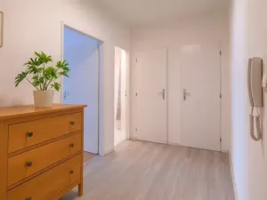 Pronájem bytu 2+kk, Praha - Letňany, Terezínská, 60 m2