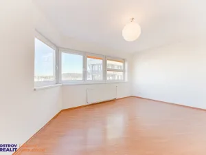 Prodej bytu 2+kk, Praha, Kloboučnická, 56 m2