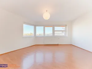 Prodej bytu 2+kk, Praha, Kloboučnická, 56 m2