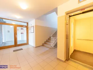 Prodej bytu 2+kk, Praha, Kloboučnická, 56 m2