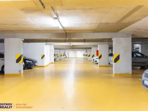 Prodej bytu 2+kk, Praha, Kloboučnická, 56 m2