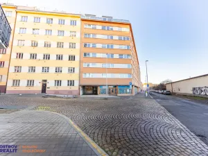 Prodej bytu 2+kk, Praha, Kloboučnická, 56 m2