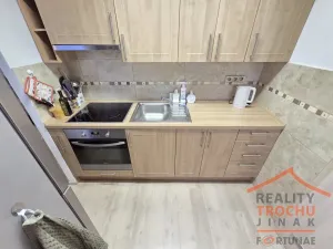 Prodej bytu 3+kk, Moravany, Jasmínová, 72 m2