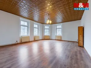 Prodej bytu 4+1, Aš, Jateční, 113 m2