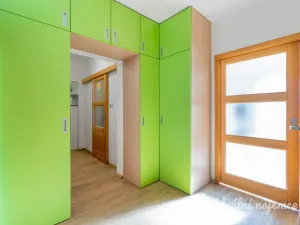 Pronájem bytu 4+1, Praha - Hostivař, Tesaříkova, 79 m2