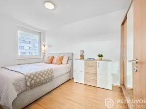 Prodej bytu 2+kk, Praha - Dolní Měcholupy, Honzíkova, 55 m2