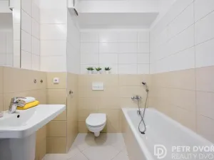 Prodej bytu 2+kk, Praha - Dolní Měcholupy, Honzíkova, 55 m2