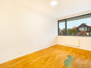 Prodej bytu 3+kk, Praha, Pod průsekem, 65 m2