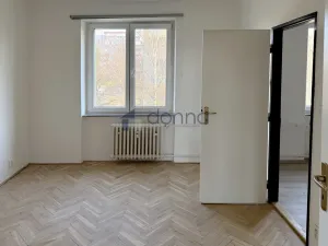 Pronájem bytu 2+1, Praha, Poděbradská, 54 m2