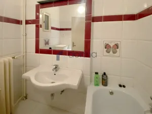 Pronájem bytu 1+kk, Praha, Slezská, 36 m2