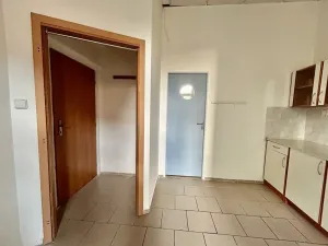 Pronájem bytu 1+kk, Ústí nad Labem, Moskevská, 16 m2