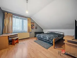 Prodej rodinného domu, Holice, Bratří Čapků, 262 m2