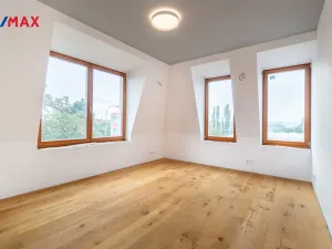 Pronájem bytu 5+kk, Praha, U krčské vodárny, 136 m2