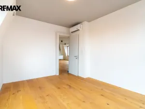 Pronájem bytu 5+kk, Praha, U krčské vodárny, 136 m2