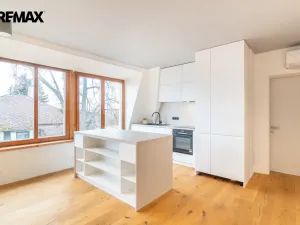 Pronájem bytu 5+kk, Praha, U krčské vodárny, 136 m2