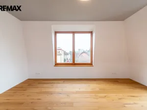 Pronájem bytu 5+kk, Praha, U krčské vodárny, 136 m2