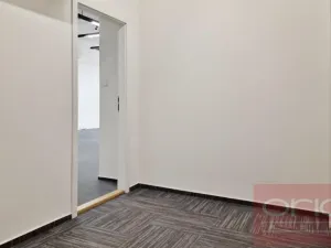 Pronájem kanceláře, Praha - Nové Město, Opletalova, 91 m2