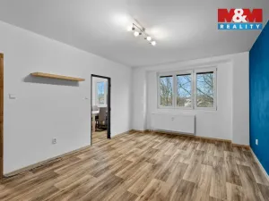 Prodej bytu 2+1, Kralupy nad Vltavou - Lobeček, Štefánikova, 52 m2