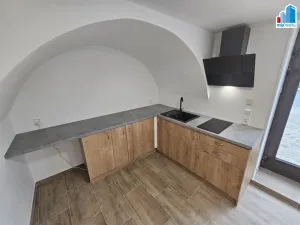 Pronájem bytu 1+kk, Dýšina, 5. května, 27 m2