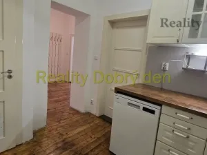 Prodej bytu 2+1, Opava, Dolní náměstí, 85 m2