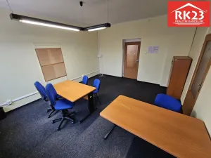 Pronájem kanceláře, Mariánské Lázně, Nádražní náměstí, 22 m2