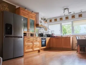 Prodej rodinného domu, Jenštejn, Hradní, 230 m2