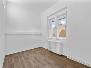 Pronájem bytu 4+1, Praha - Nové Město, Černá, 106 m2