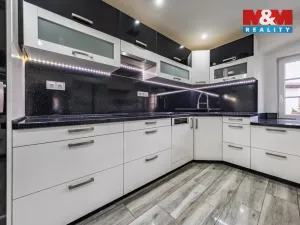 Prodej rodinného domu, Okounov, 197 m2