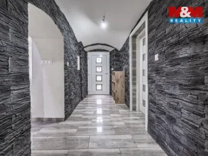 Prodej rodinného domu, Okounov, 197 m2