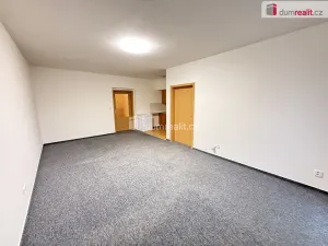 Pronájem bytu 2+kk, Černošice, Slunečná, 70 m2