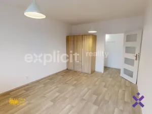 Pronájem bytu 1+1, Zlín, Dlouhá, 40 m2