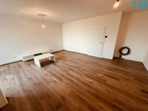 Pronájem bytu 2+kk, Jihlava, Okružní, 52 m2