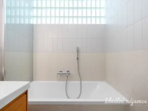 Pronájem bytu 3+kk, Praha - Michle, V zápolí, 75 m2