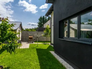 Prodej rodinného domu, Babice, Starobabická, 200 m2