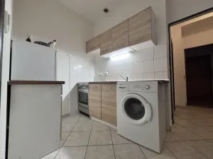 Pronájem bytu 2+kk, Praha - Smíchov, U Santošky, 50 m2