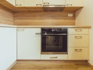 Prodej bytu 2+1, Praha - Smíchov, U Mrázovky, 49 m2