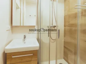 Prodej bytu 2+1, Praha - Smíchov, U Mrázovky, 49 m2