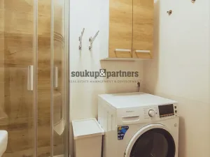 Prodej bytu 2+1, Praha - Smíchov, U Mrázovky, 49 m2