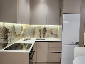 Prodej bytu 3+kk, Drač, 77 m2