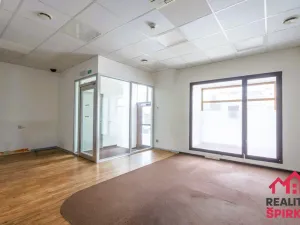 Pronájem kanceláře, Moravská Třebová - Město, nám. T. G. Masaryka, 129 m2