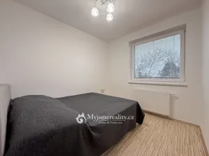 Prodej bytu 2+kk, Znojmo, Růžičkova, 38 m2