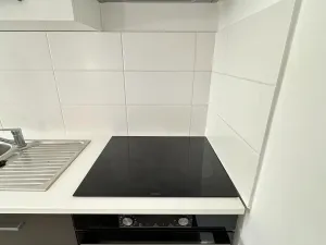 Pronájem bytu 1+1, Osek, Obránců míru, 36 m2