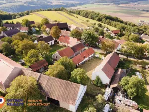 Prodej rodinného domu, Chlum, 823 m2