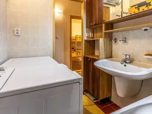 Prodej bytu 3+1, Zlín, Moravská, 70 m2