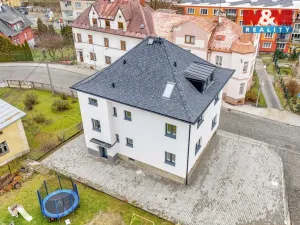 Prodej rodinného domu, Luby, Revoluční, 218 m2