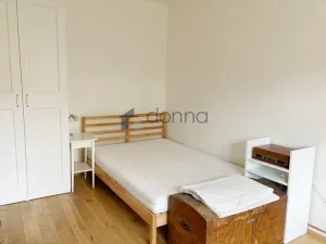 Pronájem bytu 1+kk, Praha, Pivovarnická, 34 m2